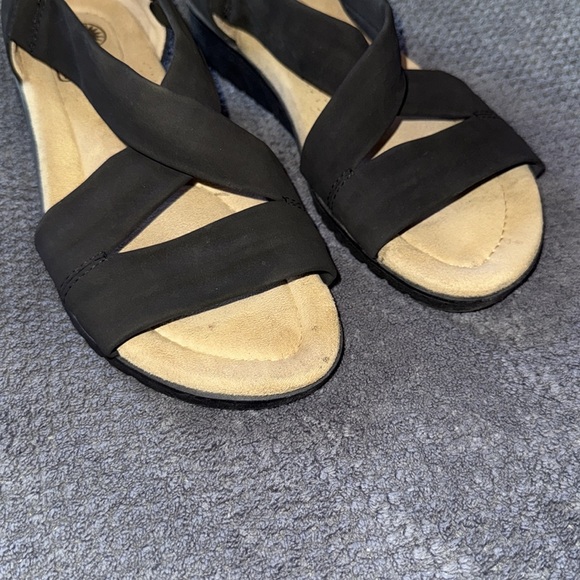 Earth Spirit‎ Black Gelron Cushion Cross Strap Comfort Sandals Size 7.5 - Picture 3 of 11